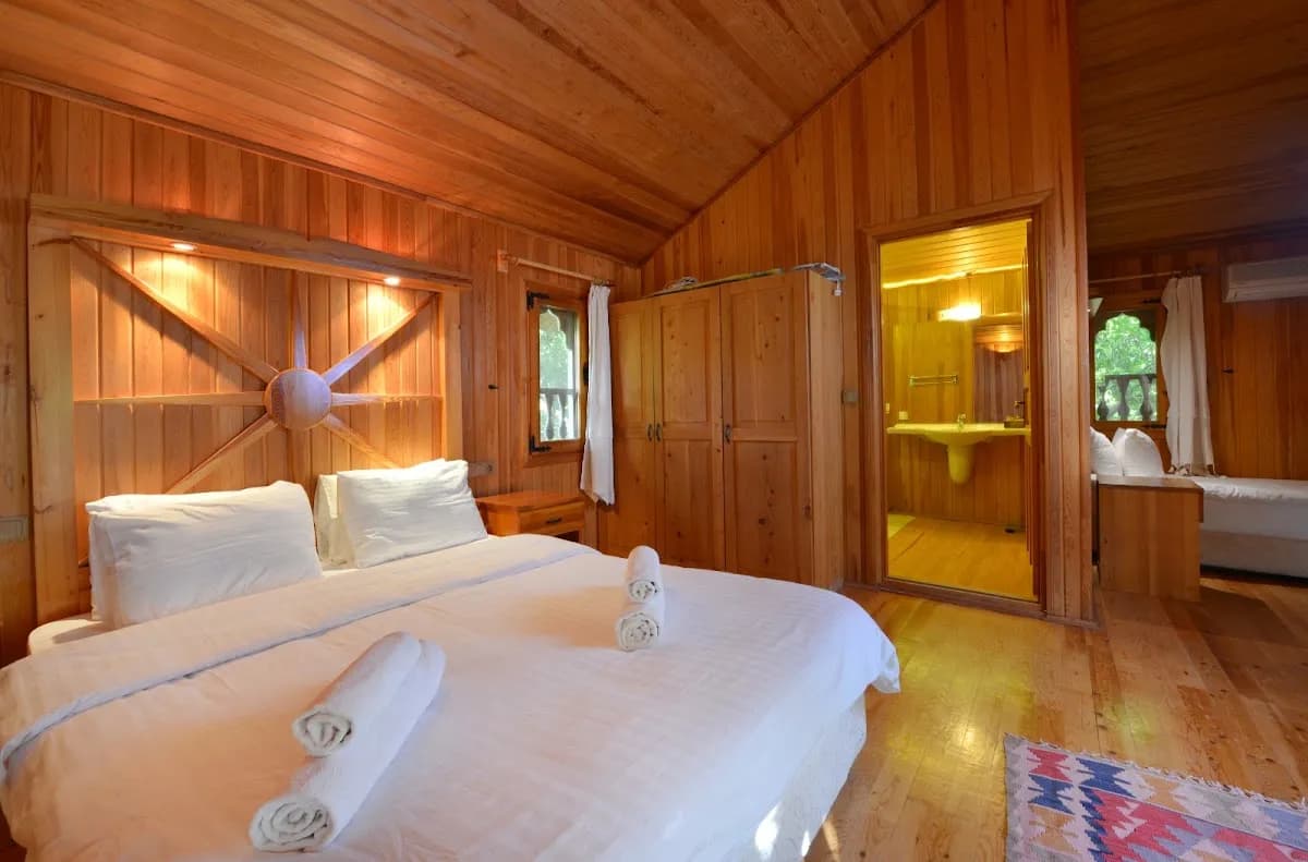 Almira Bungalow - photo 2