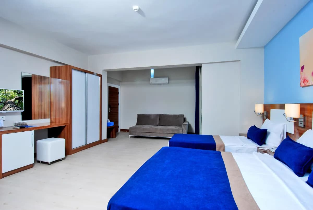 Kleopatra Ramira Hotel - photo 2