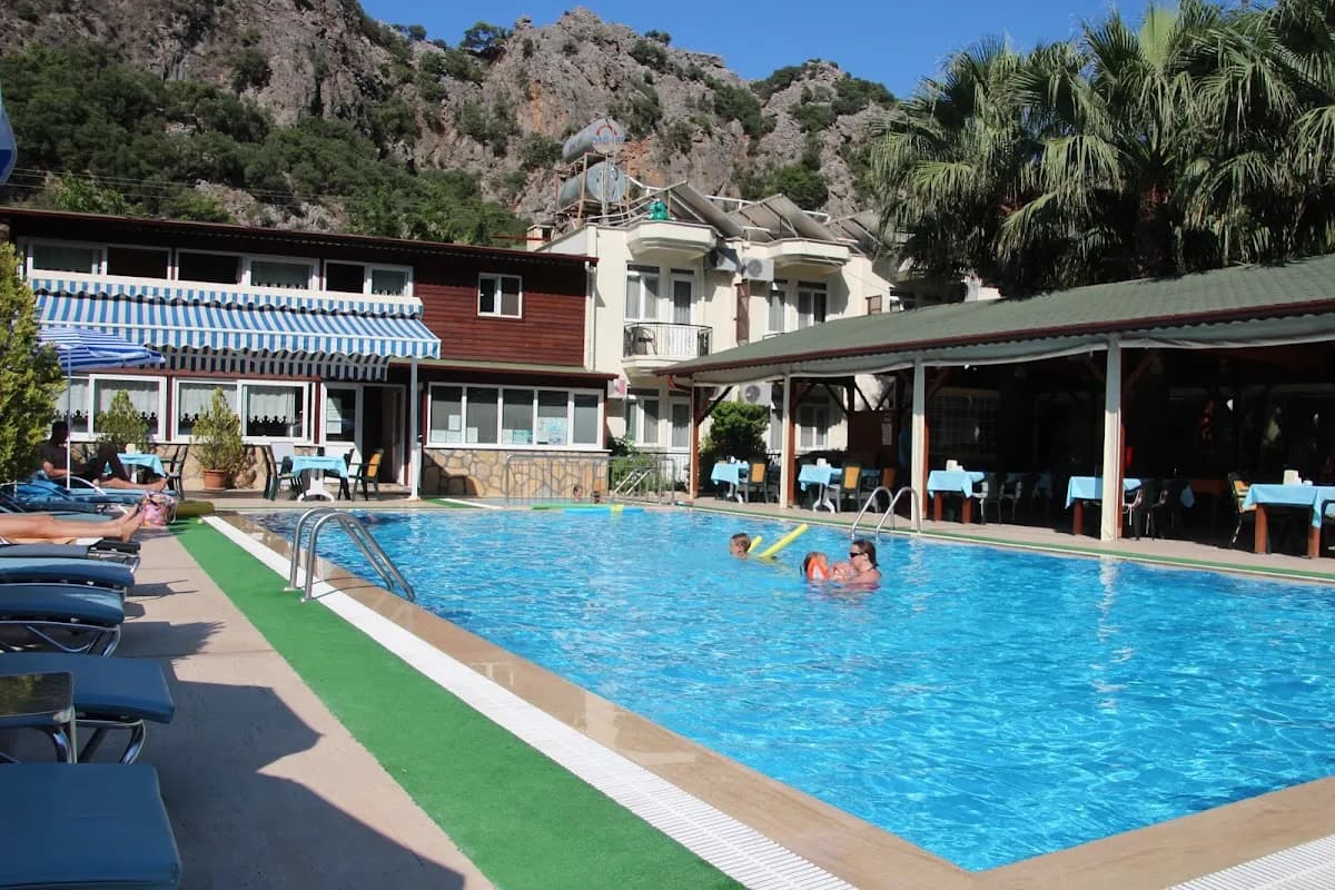 Canada Hotel