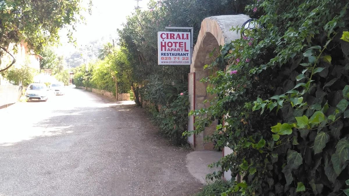 ÇIRALI Hotel - photo 6