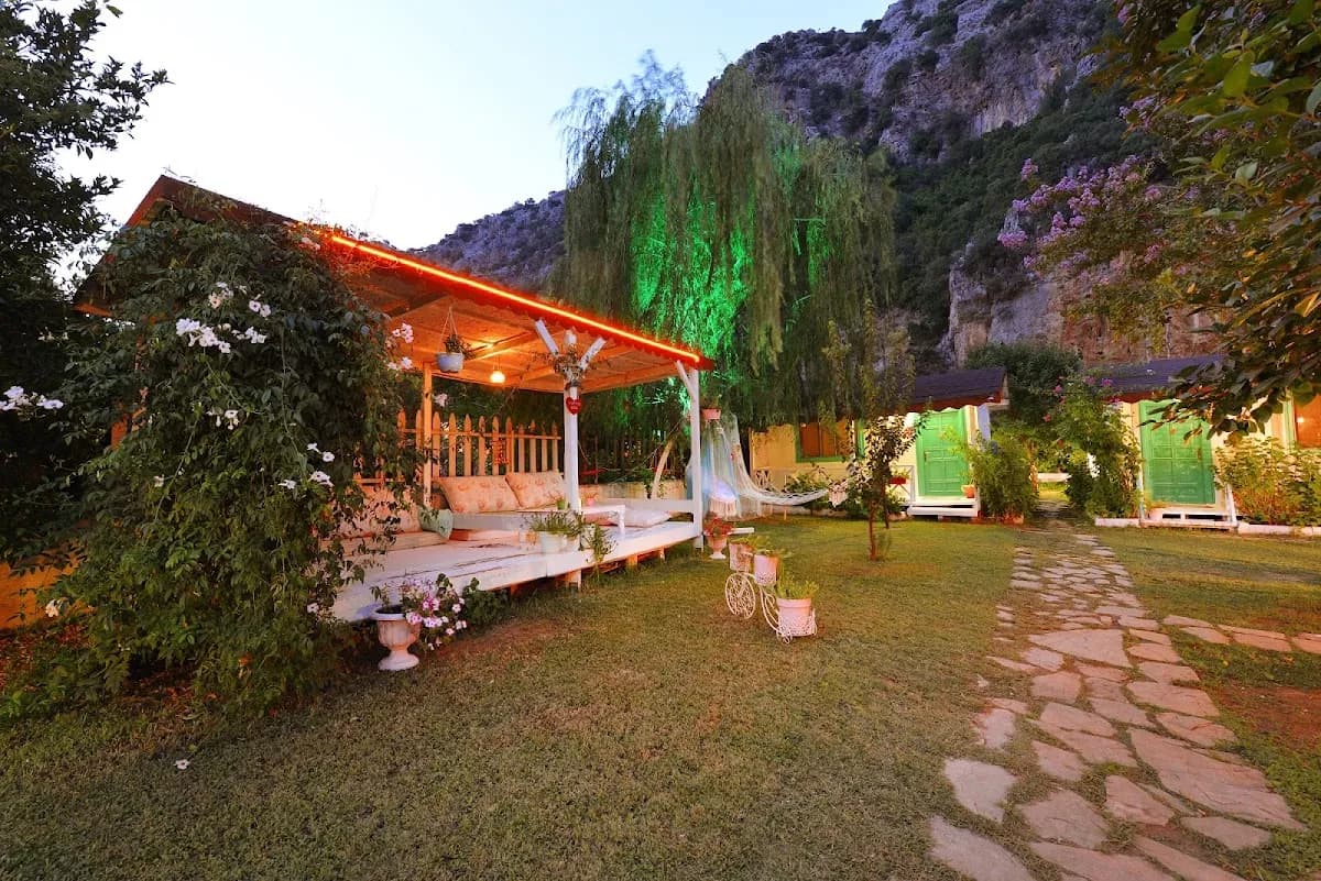 Narçiçeği Hotel - photo 3