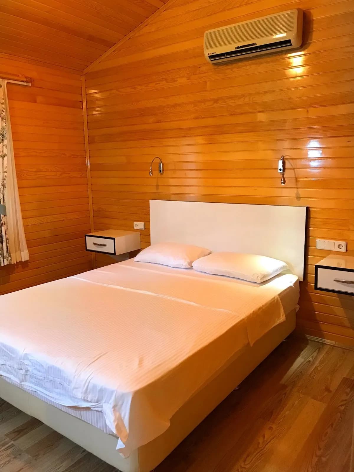 Oblomov Otel - photo 2