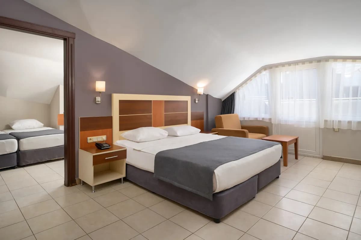 Kaila Krizantem Hotel - photo 5