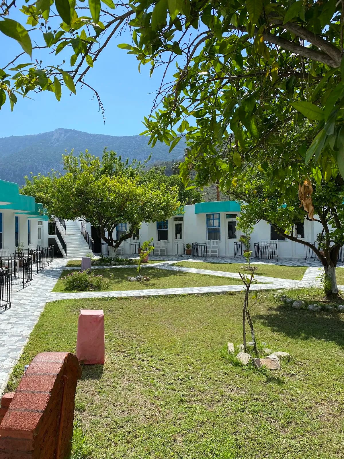 Maviay Hotel