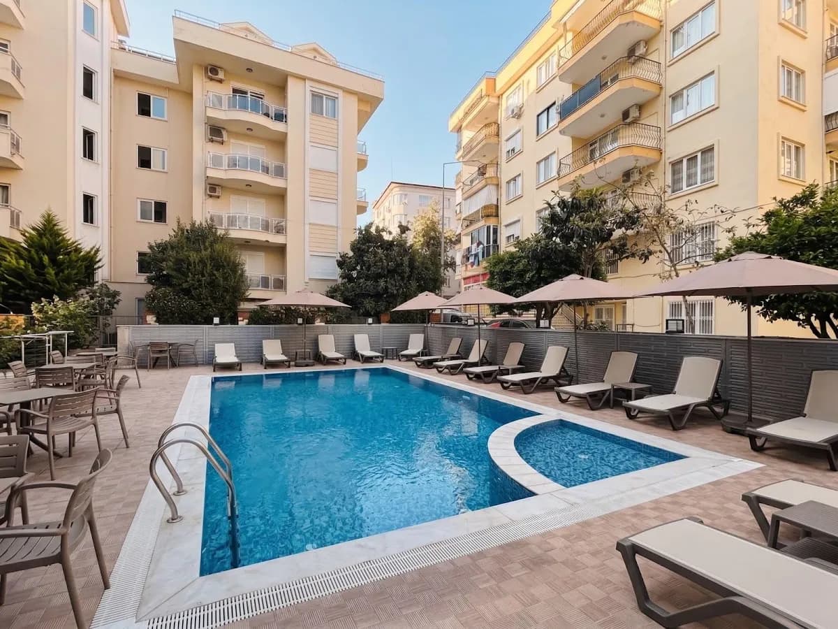 ALANYA LİVANE BEACH OTEL