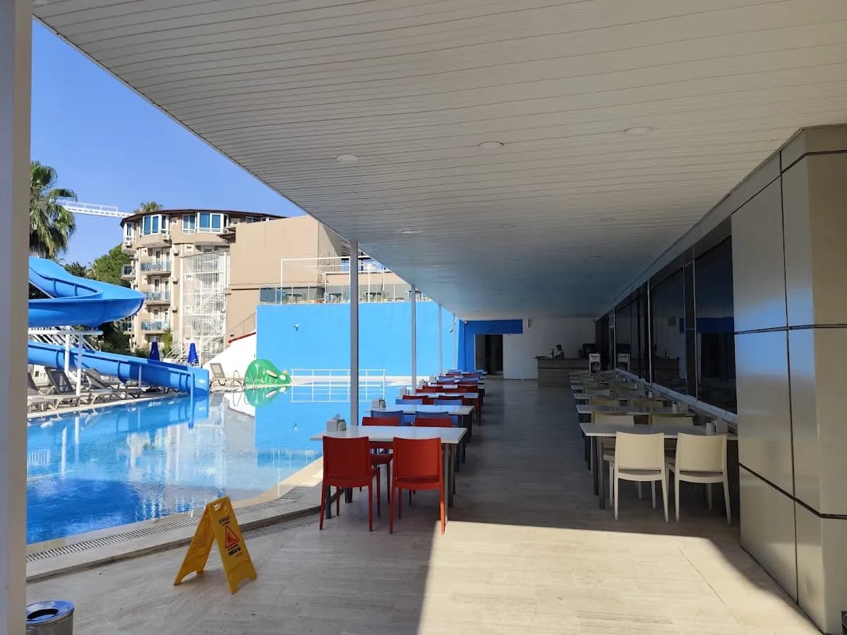 Marinez Hotel - photo 3