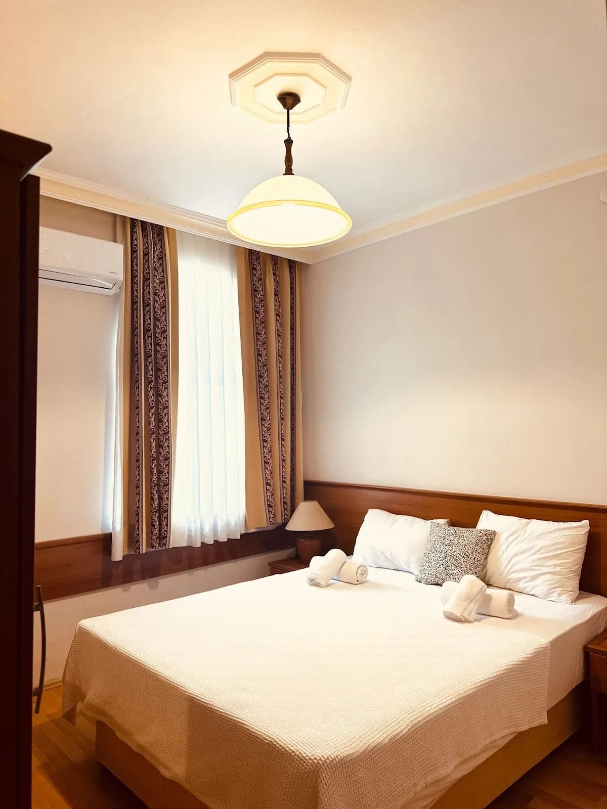 Felicity Hotel & Bungalows - photo 2