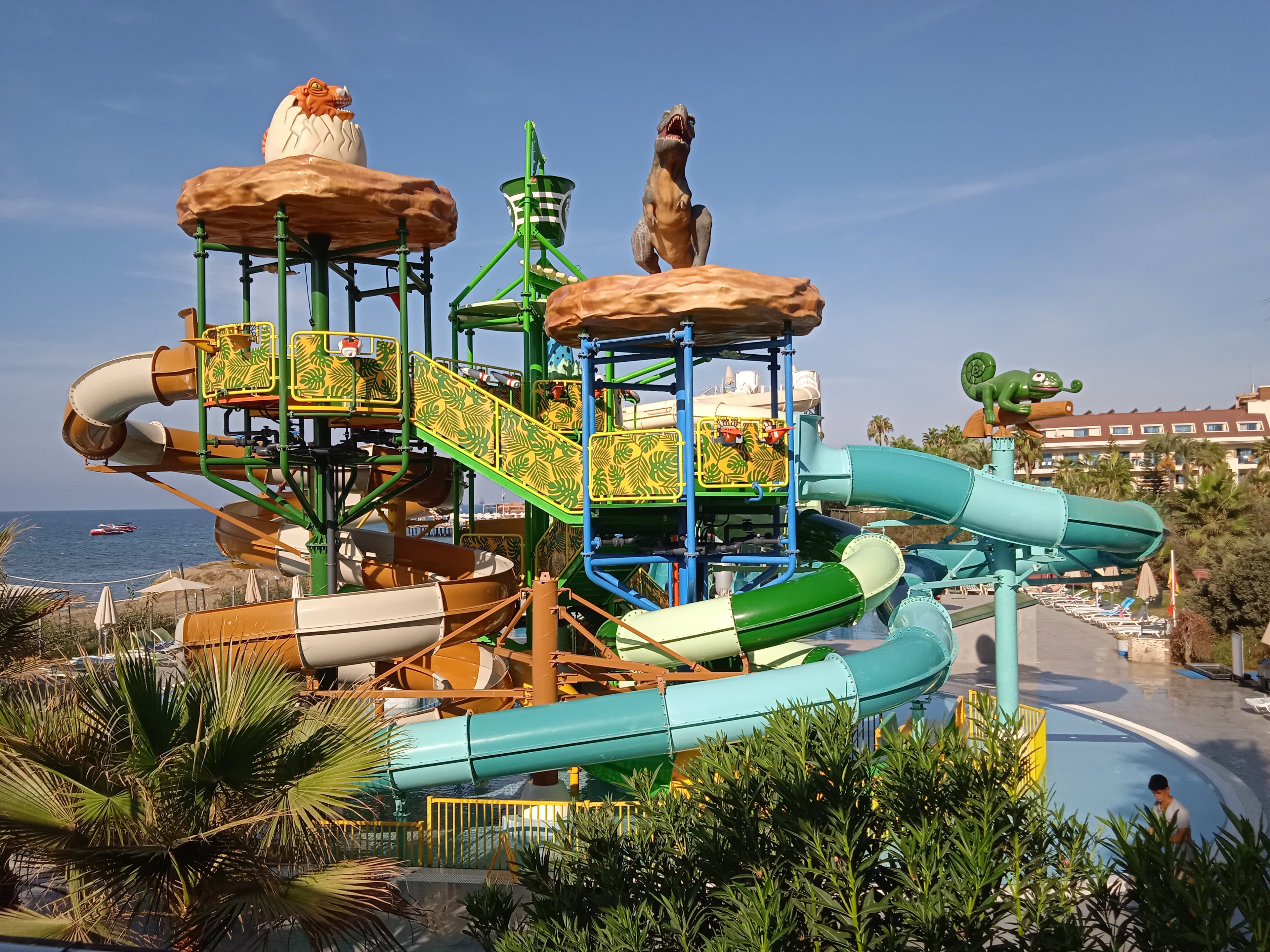 MC Beach Resort Hotels