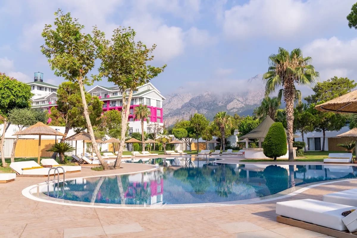 FashionTV Luxe Resort - photo 3