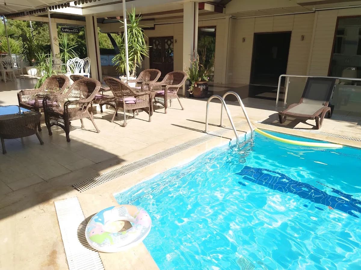 Akcahan Hotel - photo 3