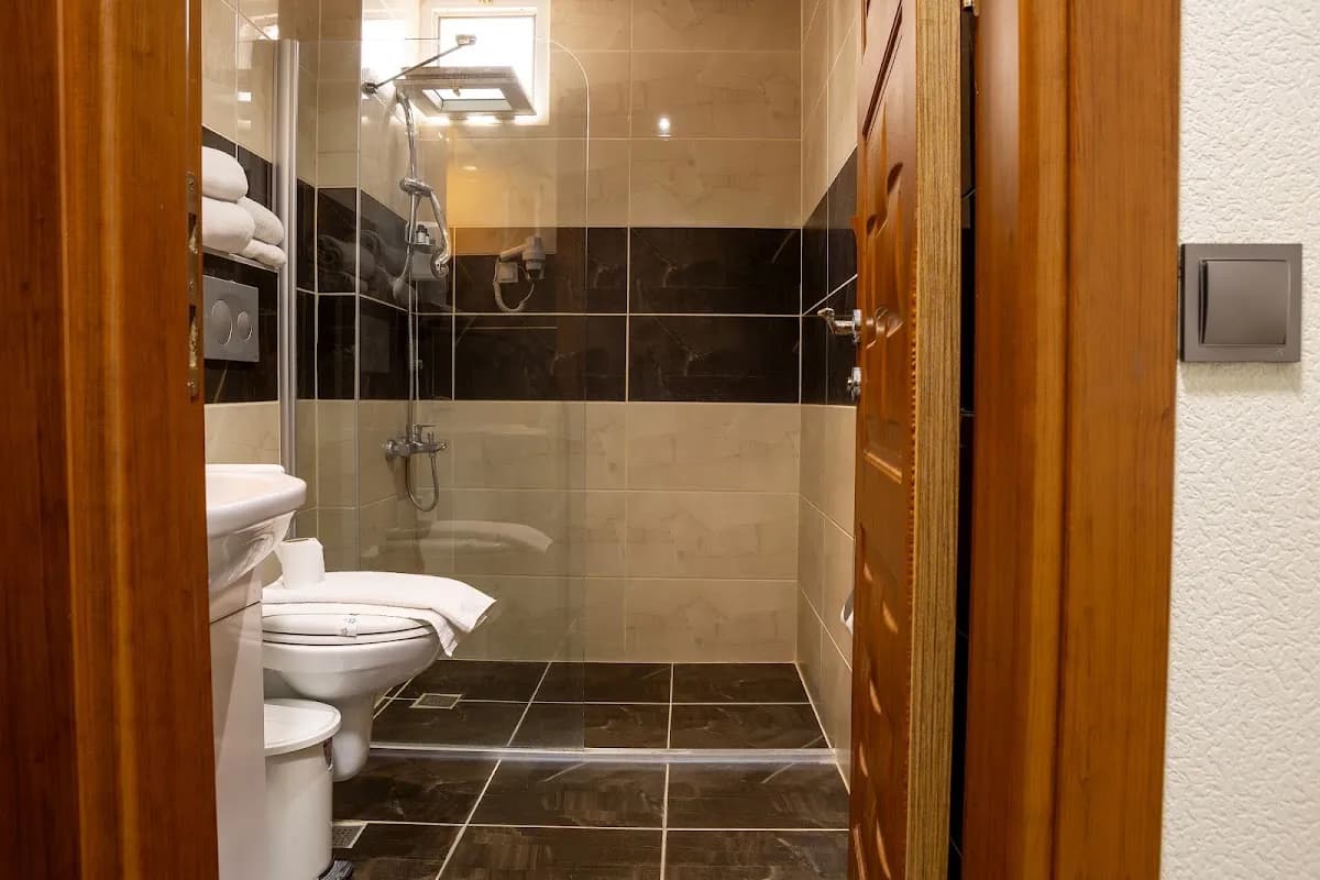 Gunduz Hotel - photo 4