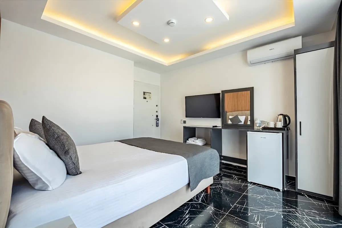 Laristone Suite Spa Hotel - photo 2
