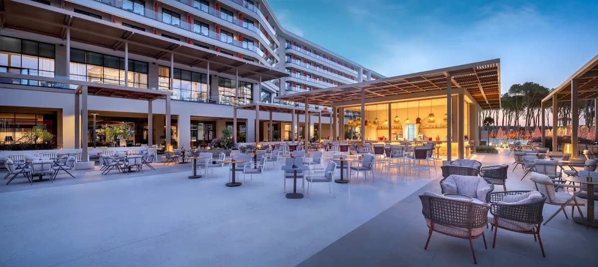 Trendy Perge Resort & Suites