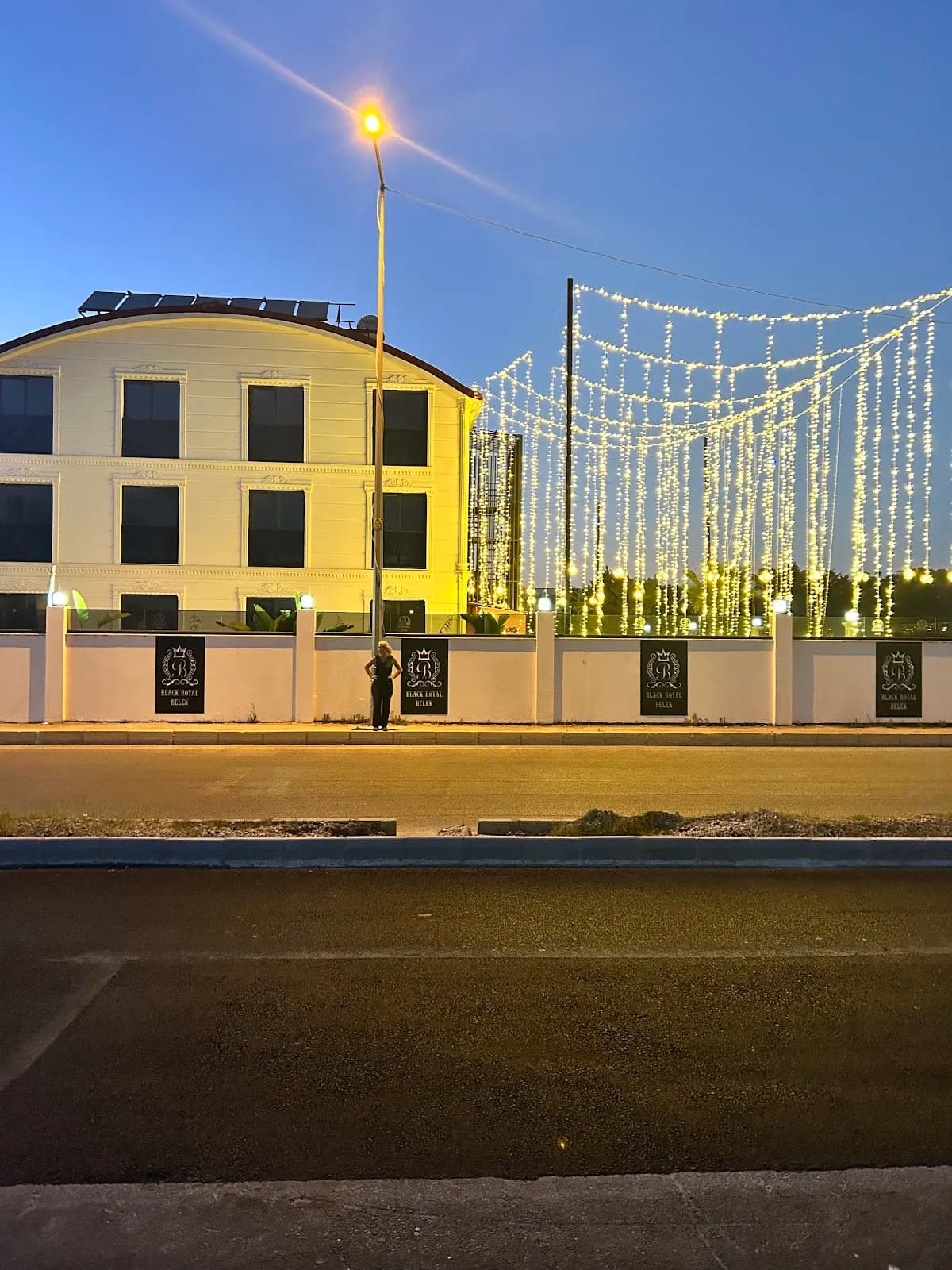 Black Royal Belek