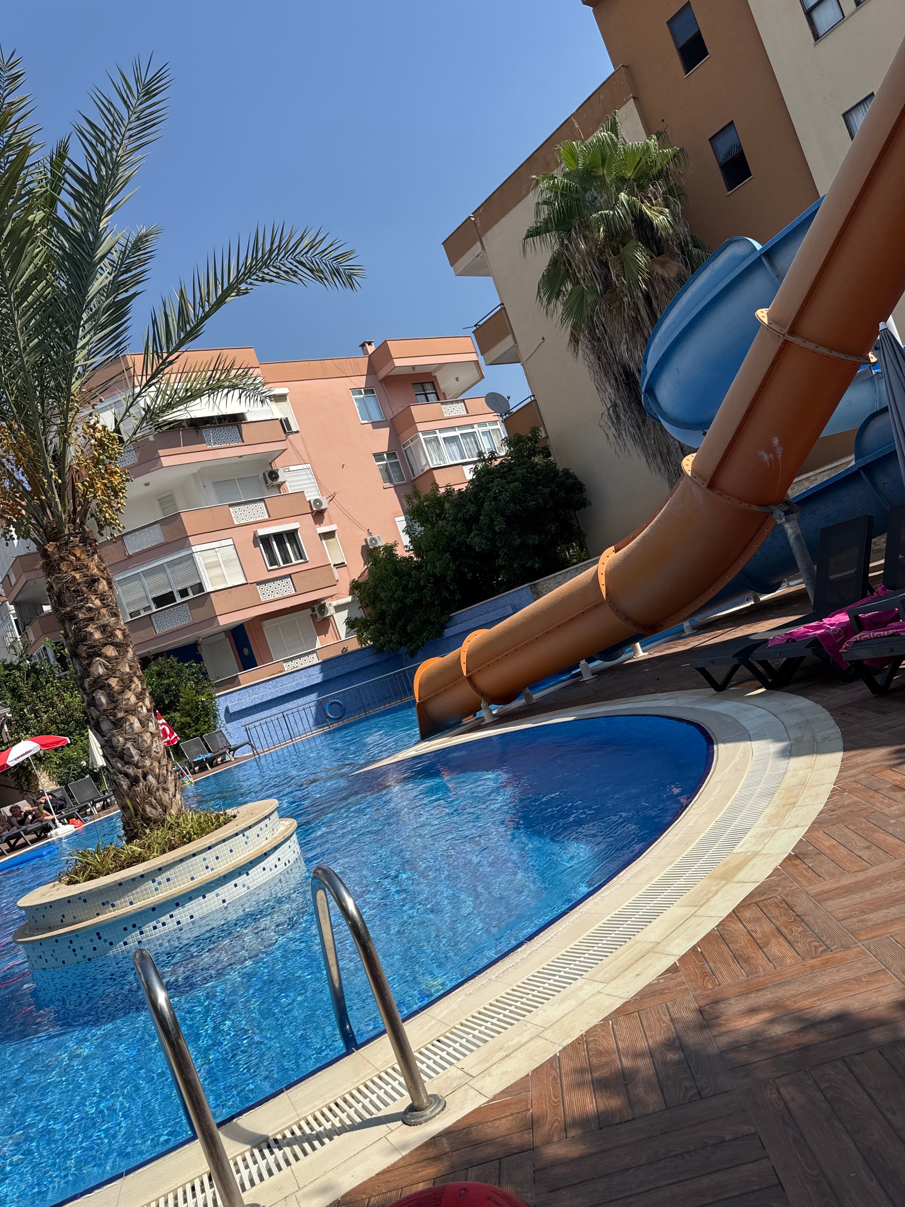 Almera Park Apart Hotel - photo 3