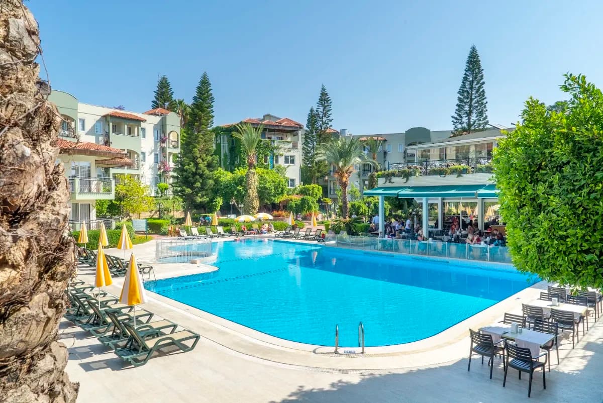 Gardenia Beach Hotel - photo 6