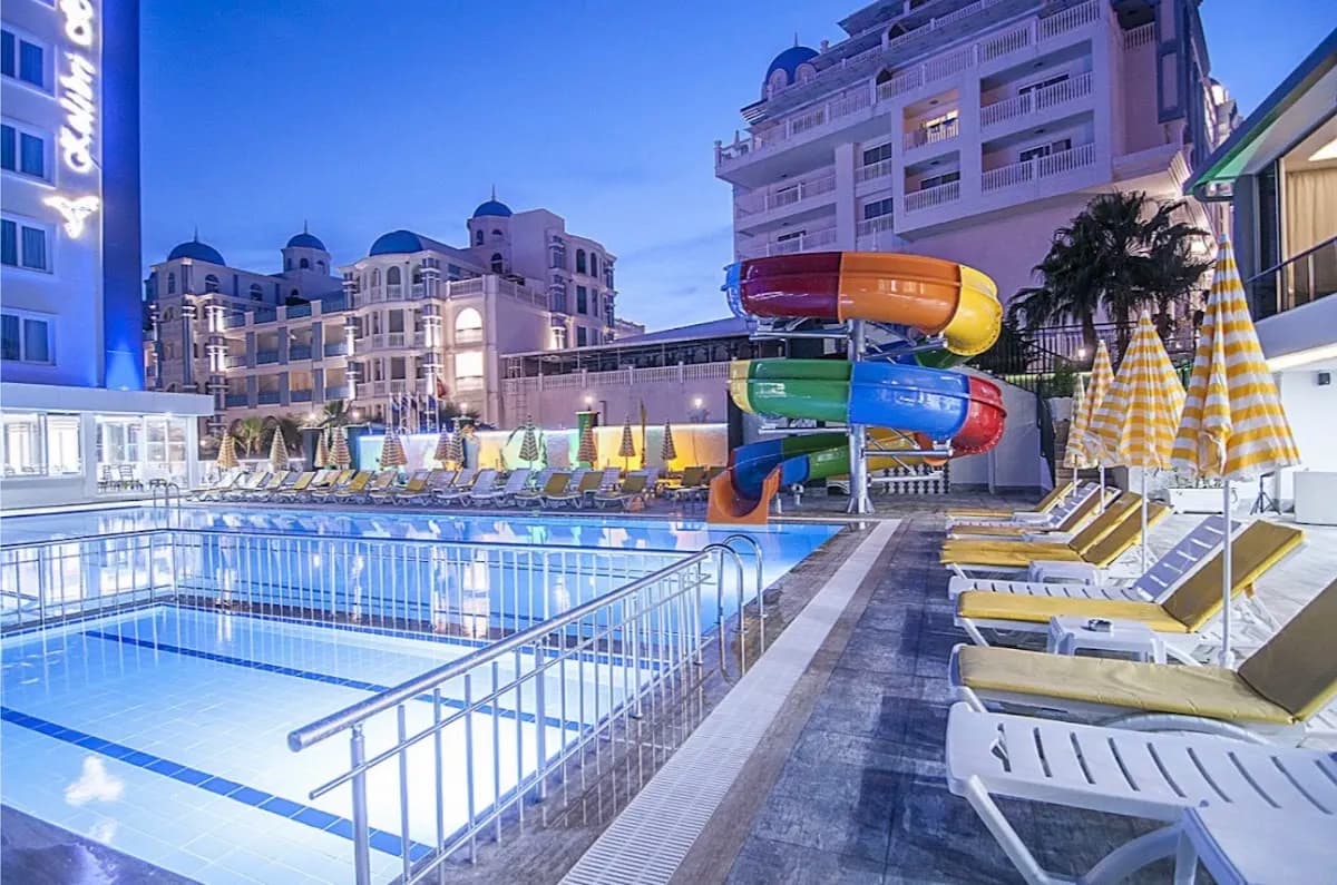Kolibri Resort Hotel