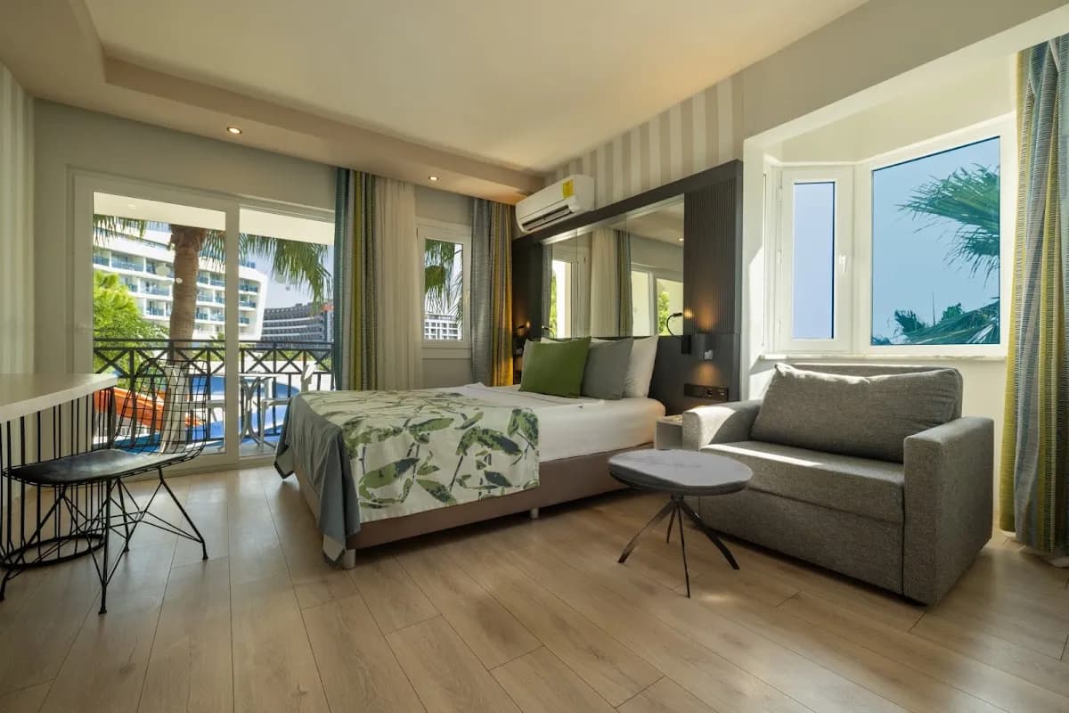 EOS Beach Resort Hotel - photo 6
