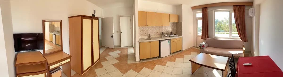 White Night Suite Hotel - photo 8