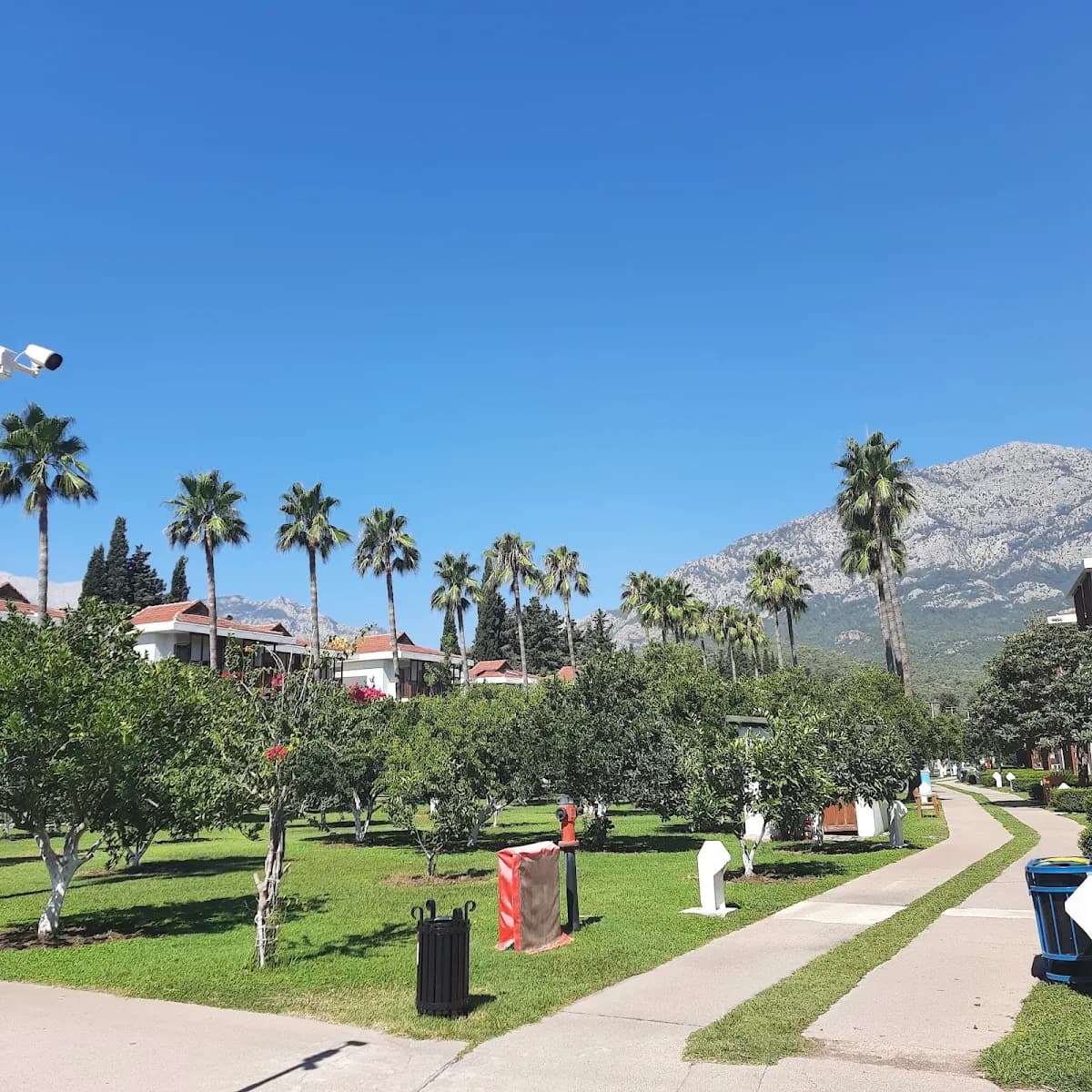 Hydros Beach Resort