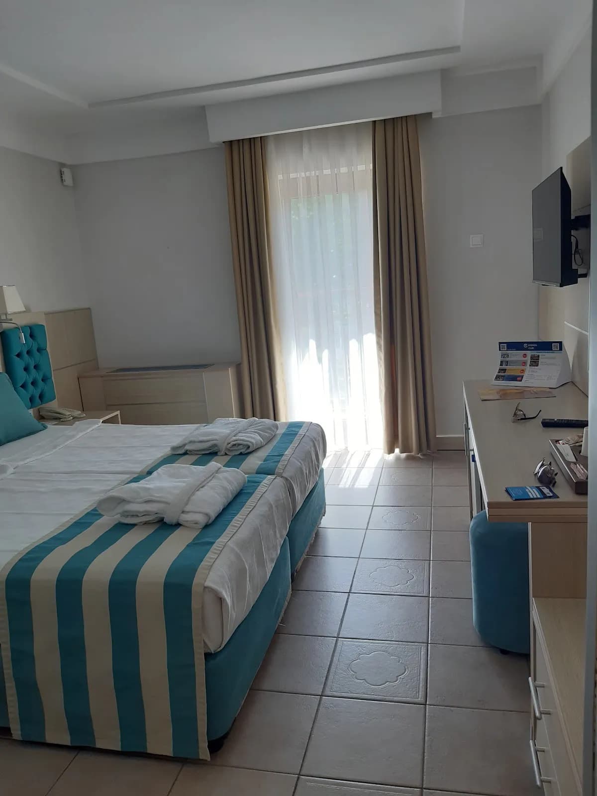 Hydros Beach Resort - photo 2