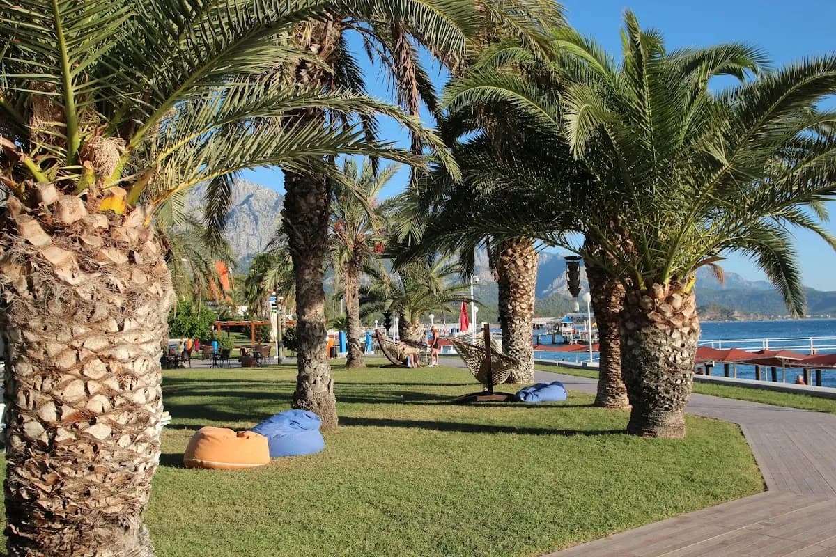 Hydros Beach Resort - photo 5