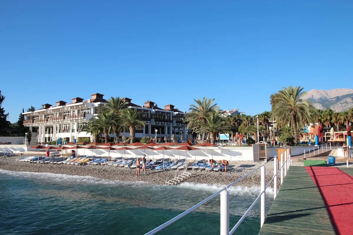 Hydros Beach Resort - photo 6