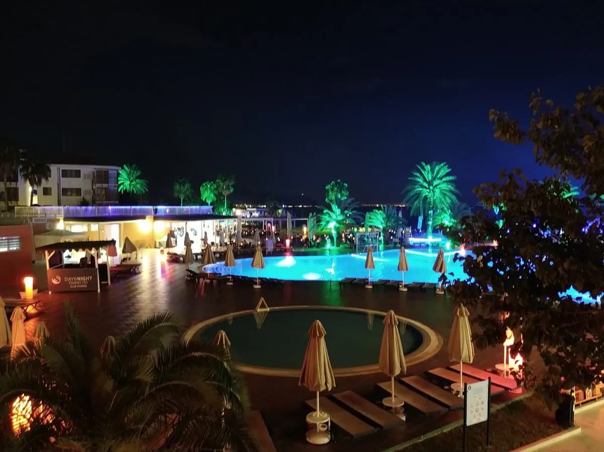 Hydros Beach Resort - photo 7