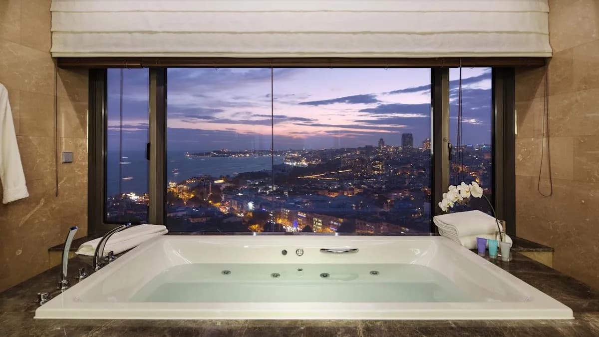 Conrad Istanbul Bosphorus - photo 4