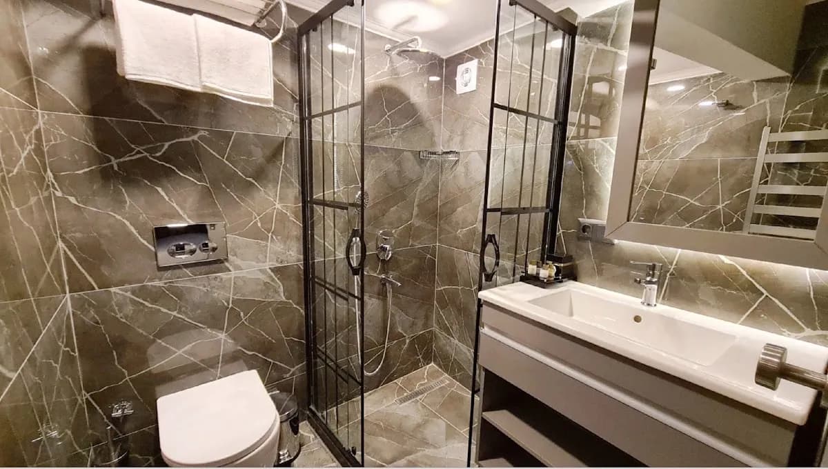 Dilens Bosphorus Hotel - photo 3