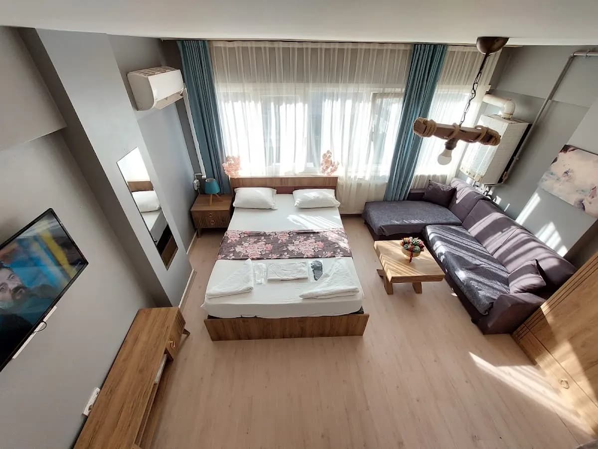 Beşiktaş Rebu Suites Otel - photo 4