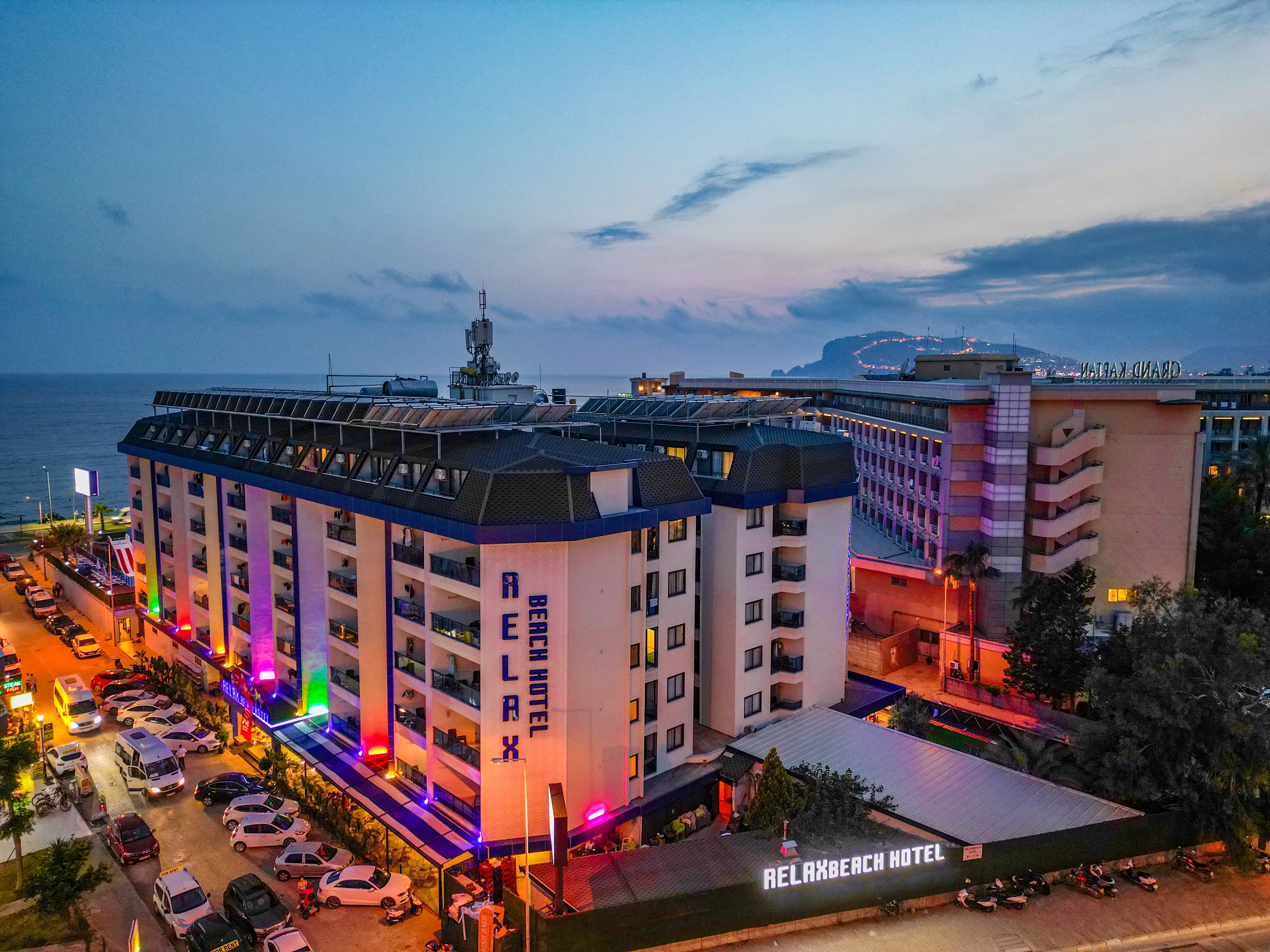 Relax Beach Hotel - photo 4