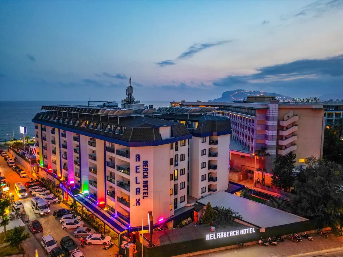 Relax Beach Hotel - photo 4