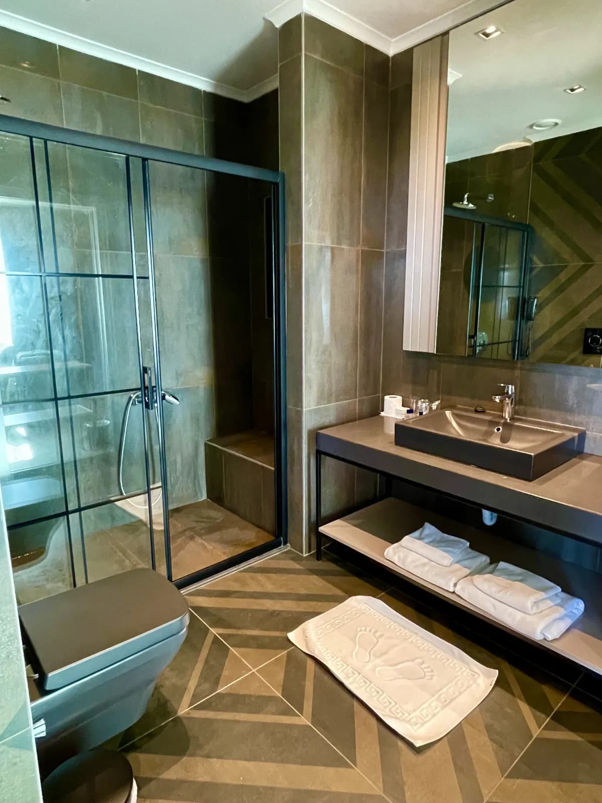 Riviera Hotel & Spa - photo 4