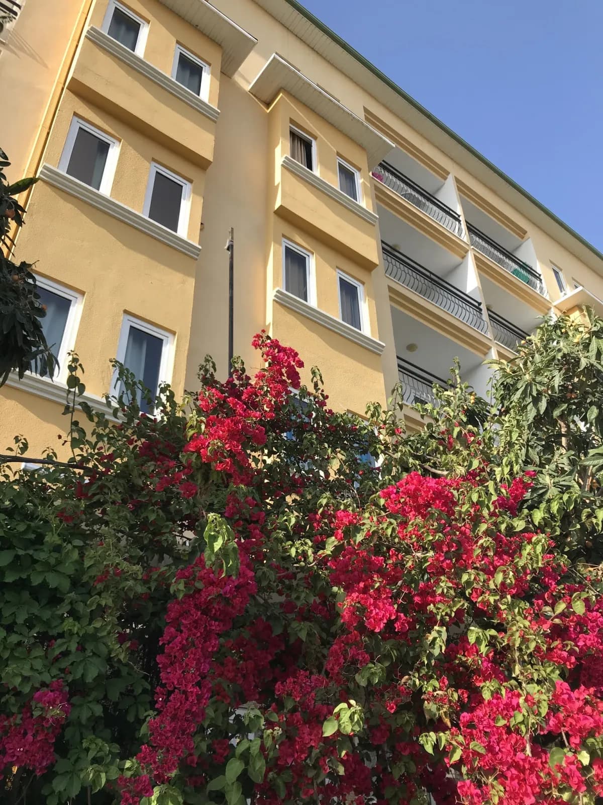 Select Apart Hotel
