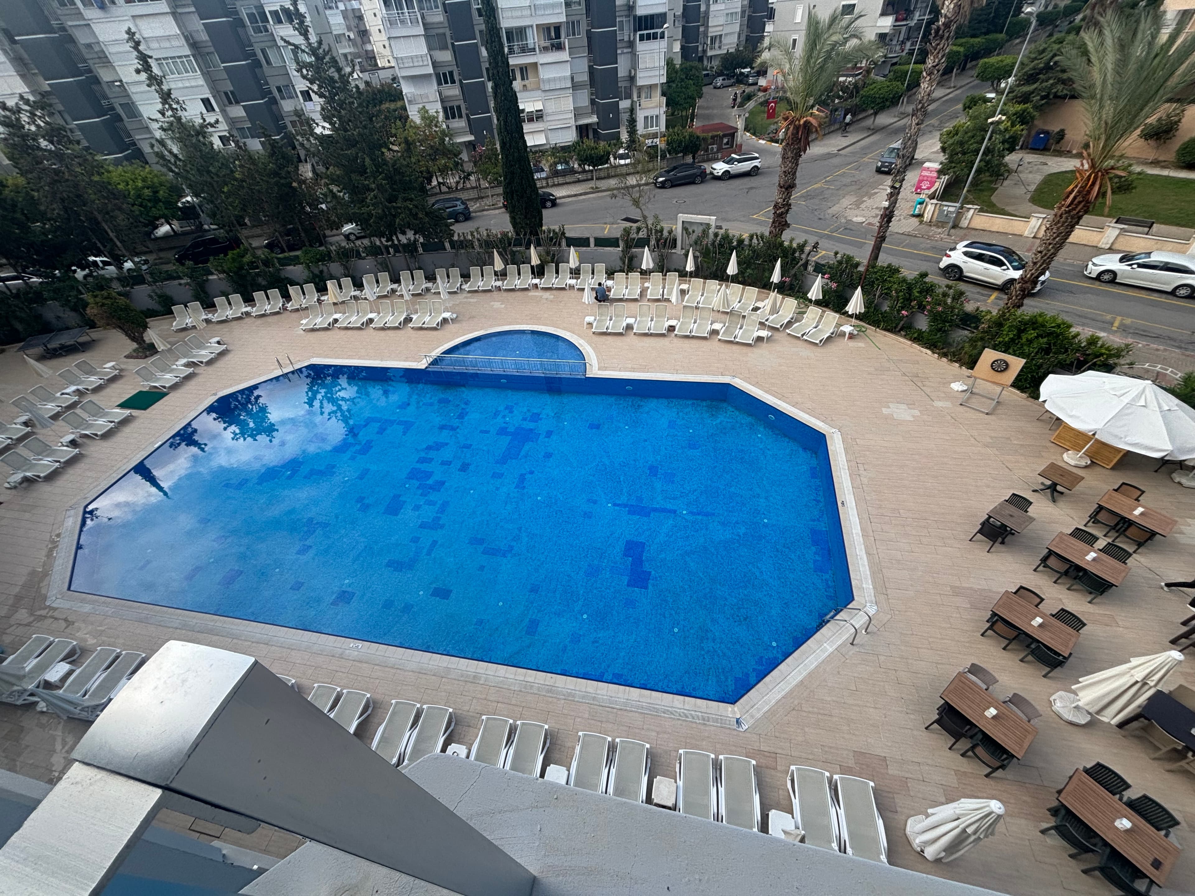 Simply Fine Hotel Alize - photo 3