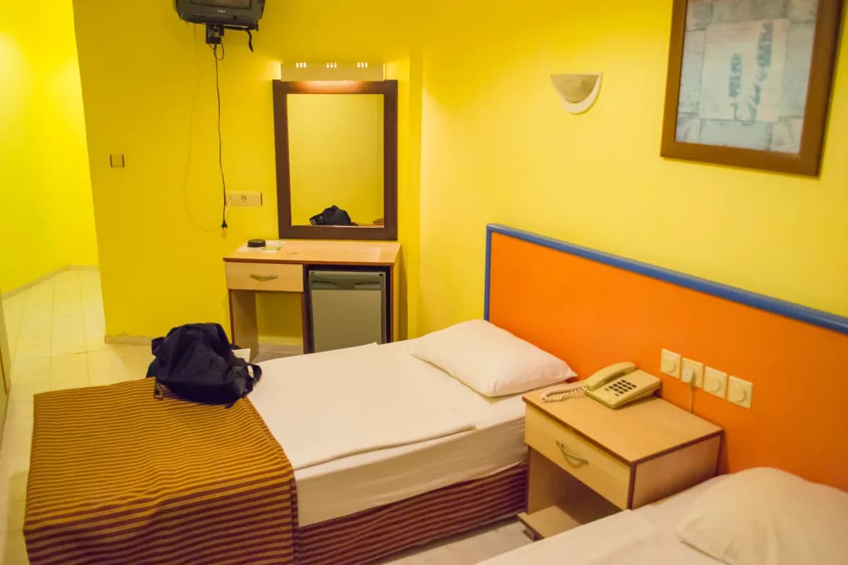 Sunside Beach Hotel - photo 2