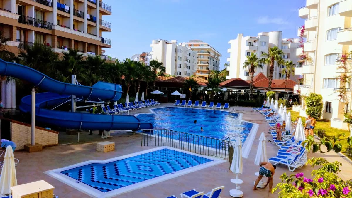Sunside Beach Hotel - photo 6