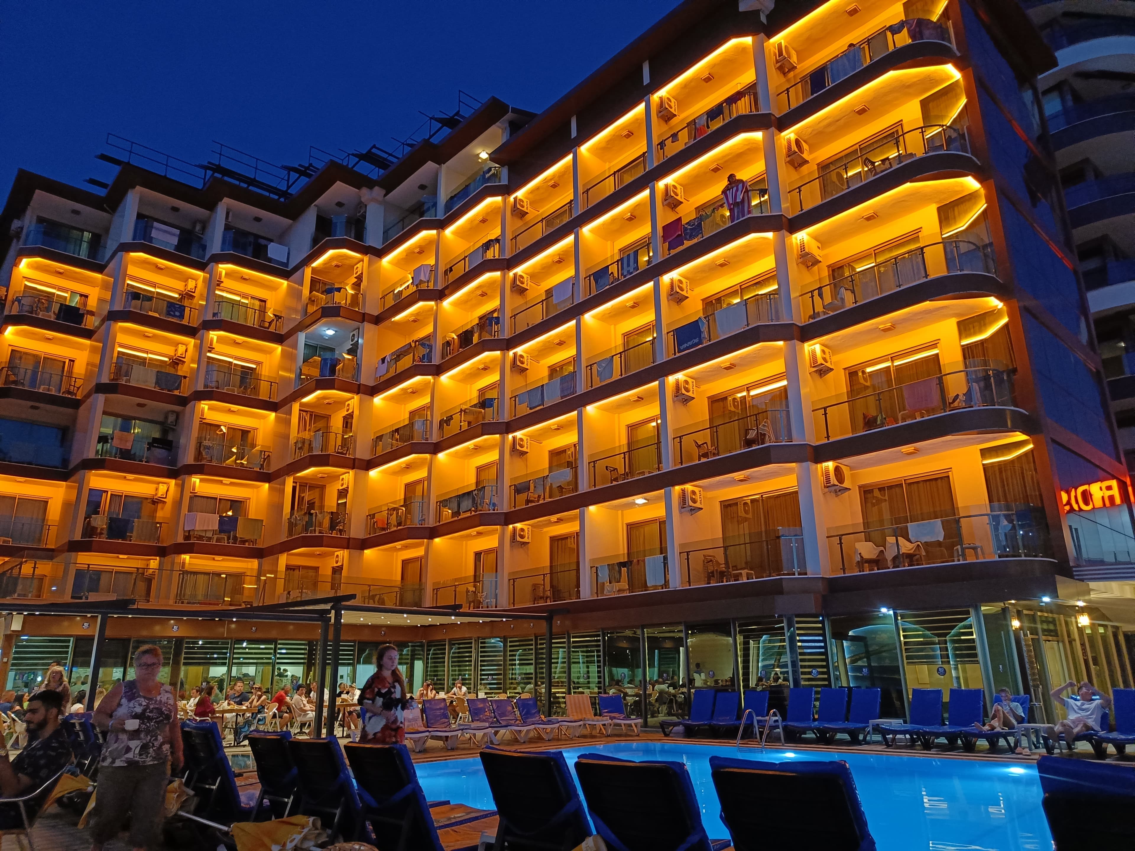 Blue Coast Hotel - photo 6