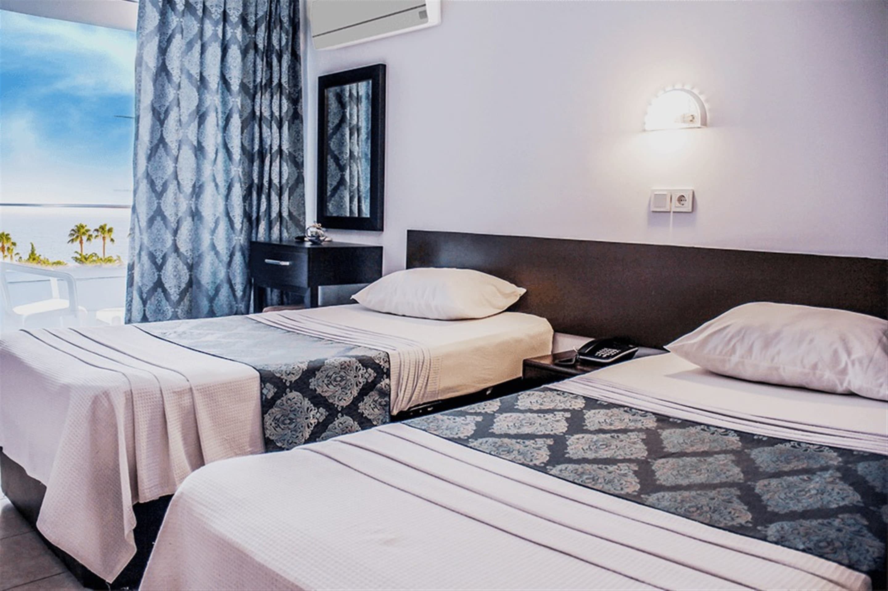 yamanlife hotel - photo 2