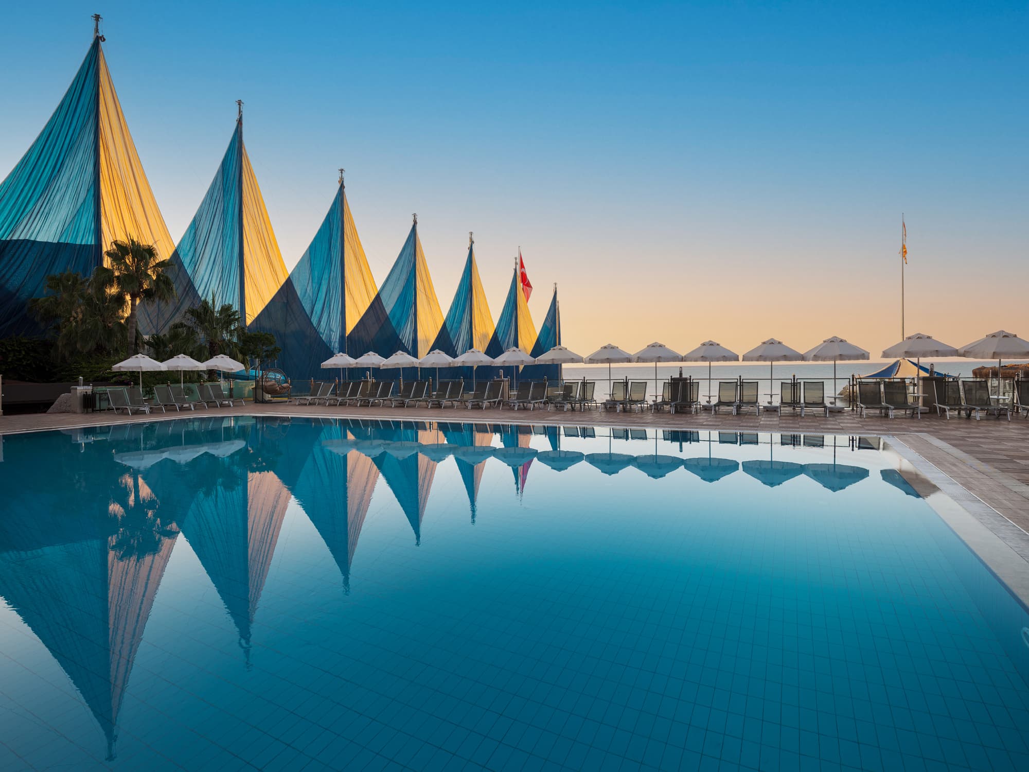 Adin Beach Hotel - photo 3