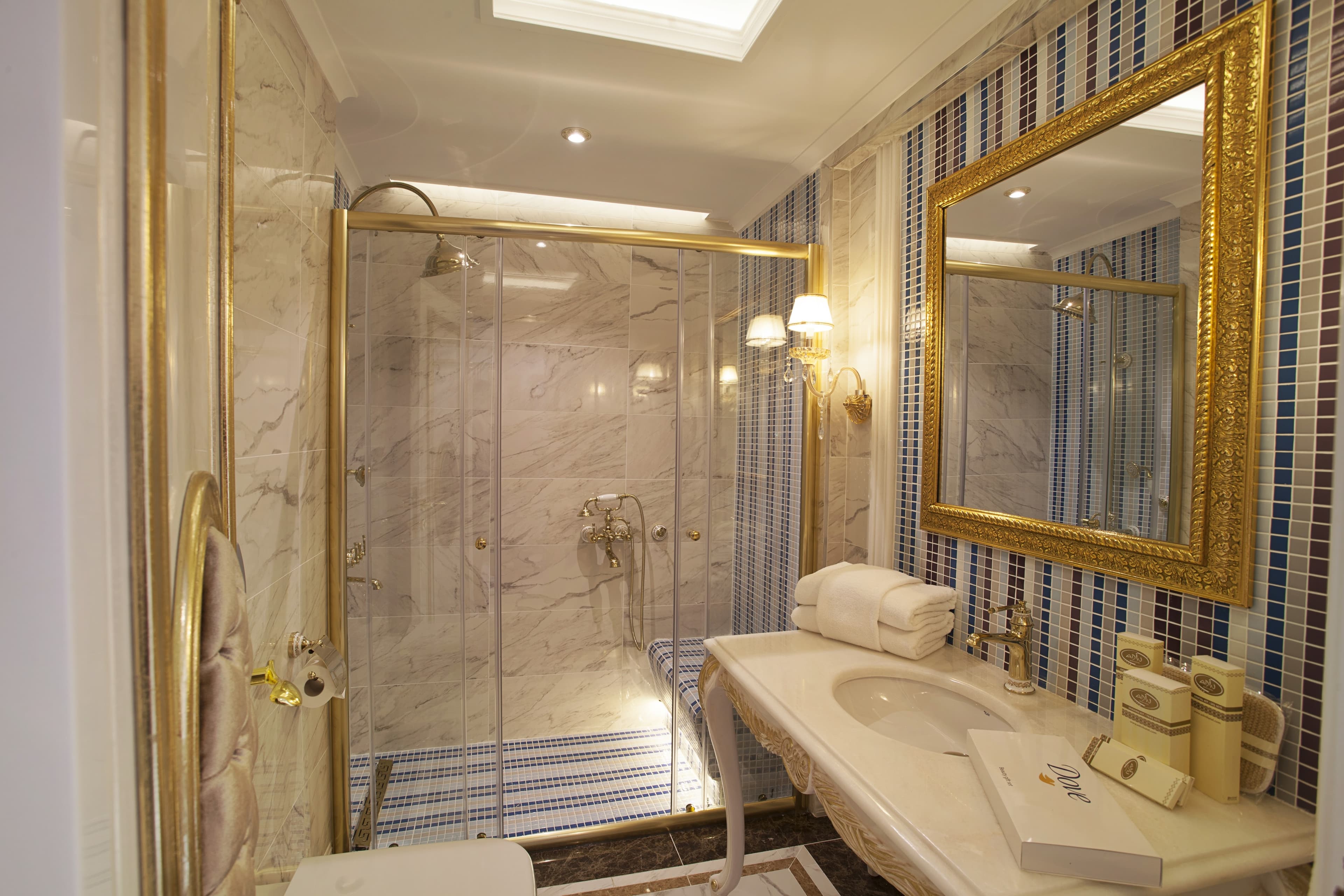 Adin Beach Hotel - photo 4