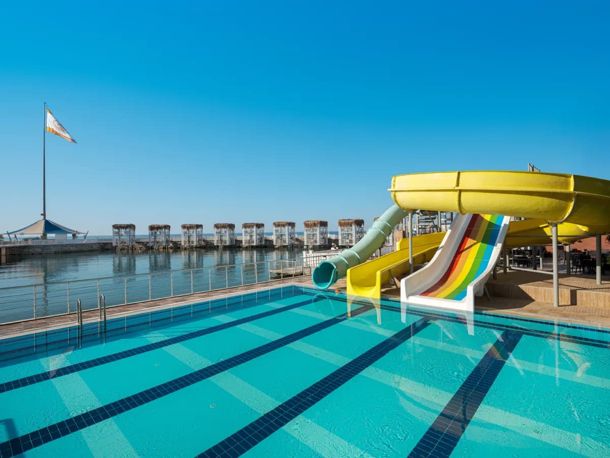 Adin Beach Hotel - photo 8