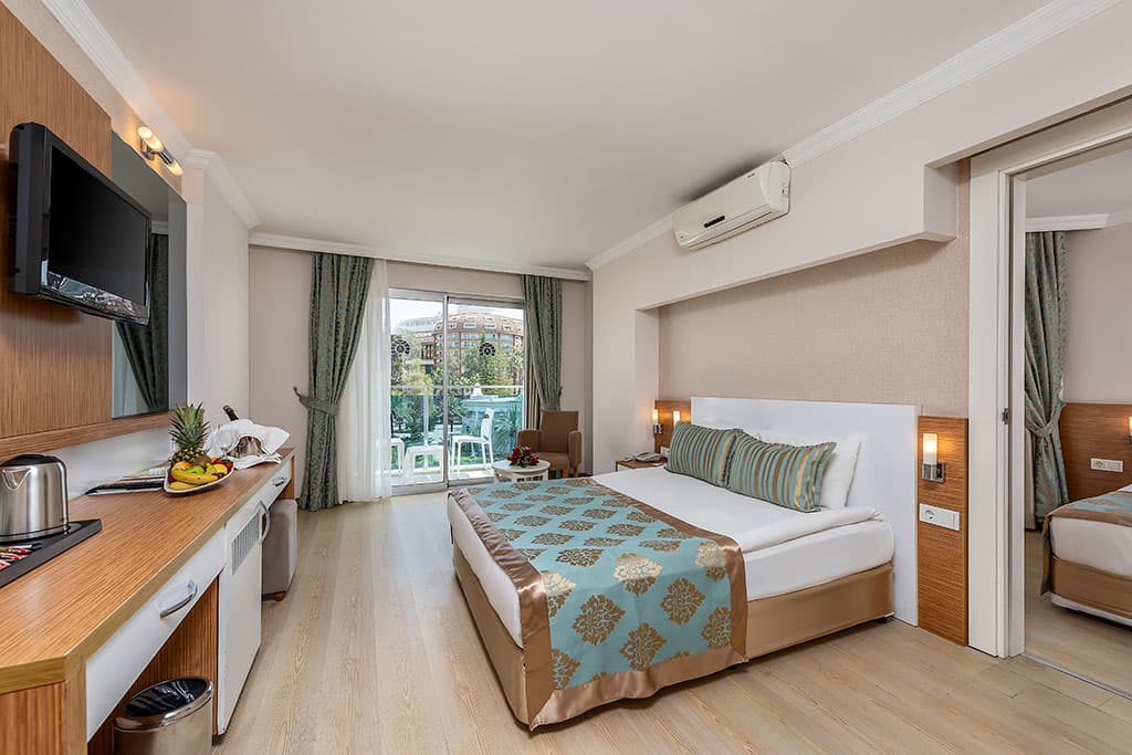 Annabella Diamond Hotel - photo 2