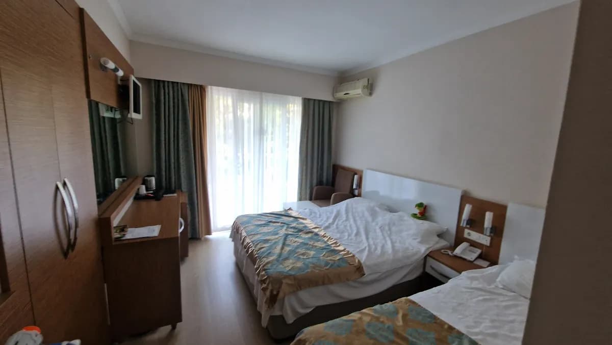 Annabella Park Hotel - photo 2