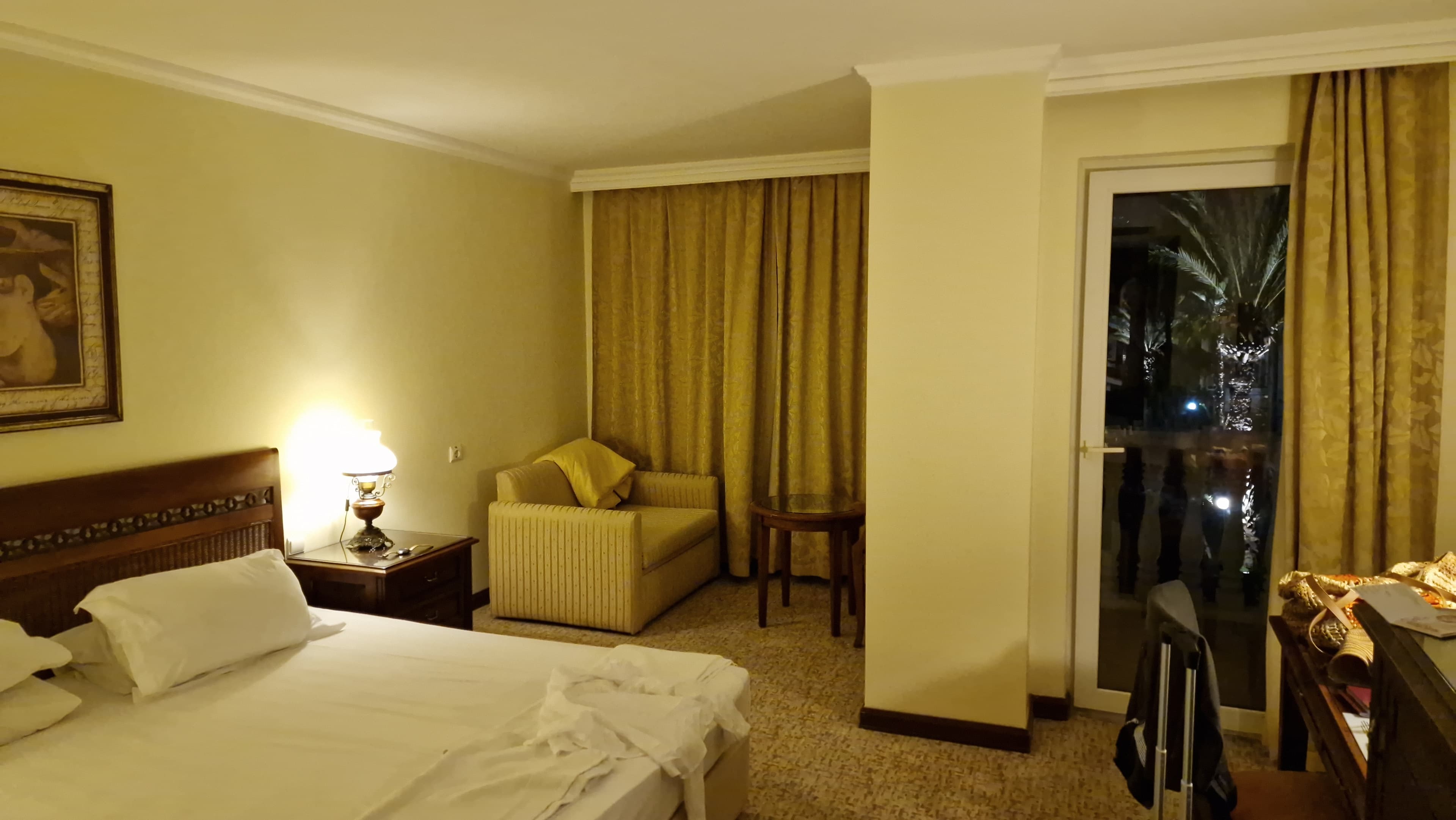 Antique Hotel - photo 2