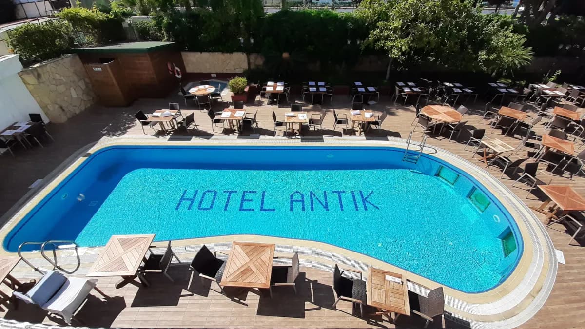 Antique Hotel - photo 3