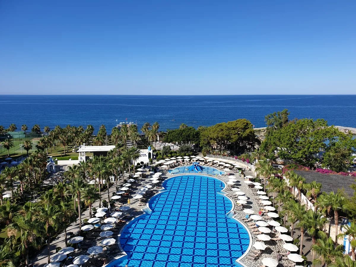 Rubi Platinum Spa Resort & Suites - photo 3