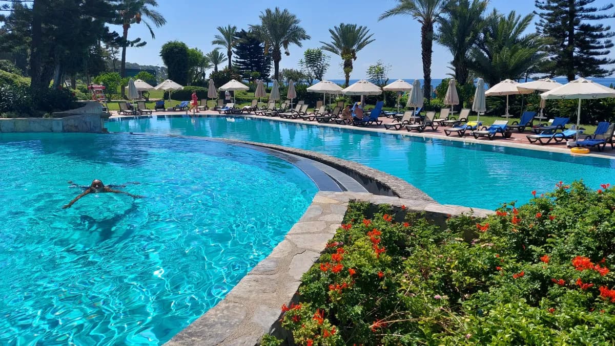 AQI Pegasos Resort Hotel - photo 3