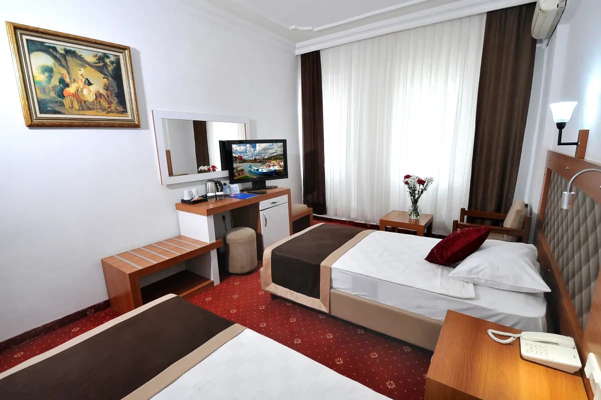 RAMIRA BEACH HOTEL - photo 6